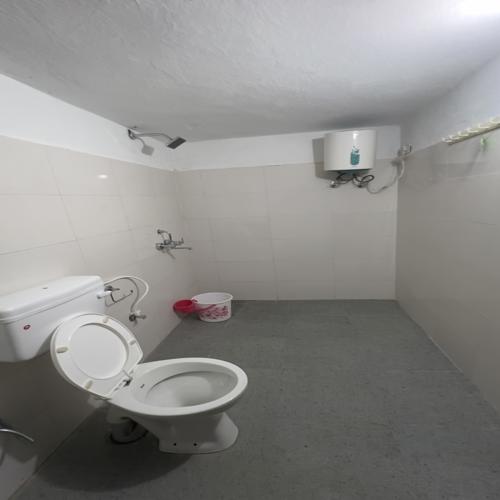 Leaf Woods Homestay, Pipra